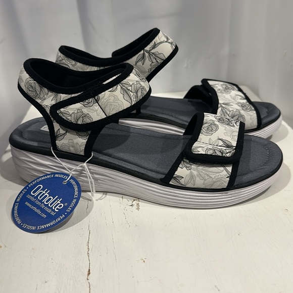 Summer Flower Ortholite Sandals - Picture 3 of 4